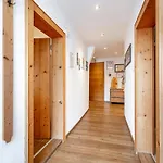 Apartament Sylvia *